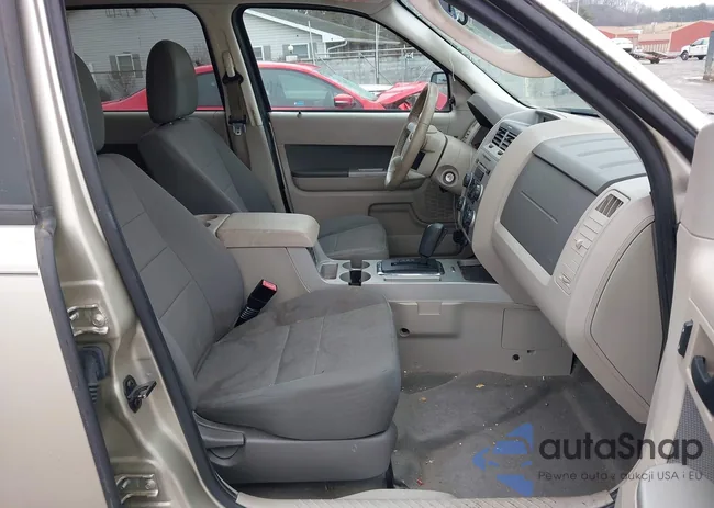 1FMCU0DG0AKB09486: 44522357