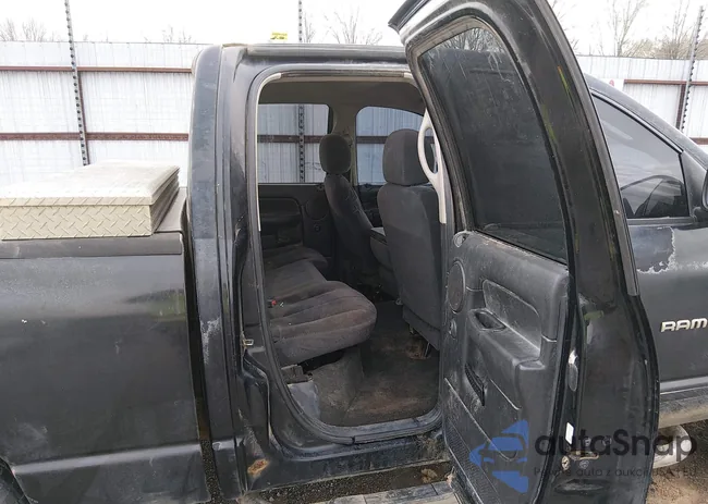 1D7HU18N02S575578: 44522444