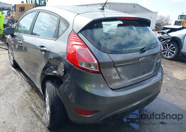 3FADP4EJ8FM152867: 44522569