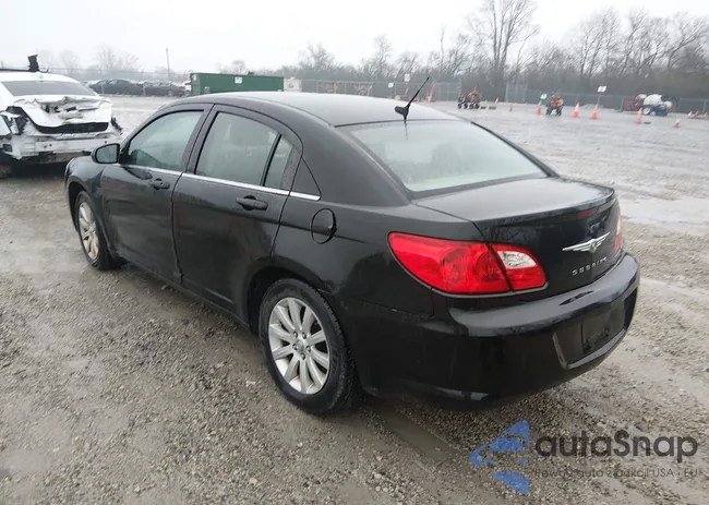 1C3CC5FB1AN205328: 44522607