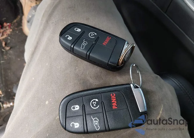 1C4RJEBG6JC429655: 44523689