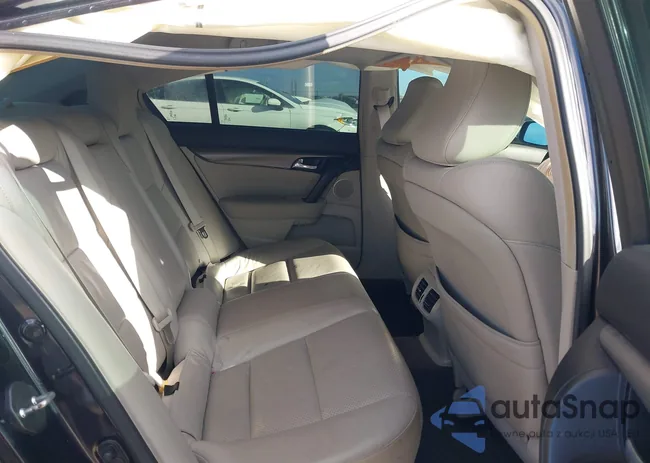 19UUA8F53CA032442: 44523700