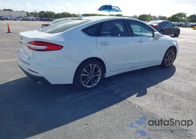 3FA6P0CD6LR117855: 44524034