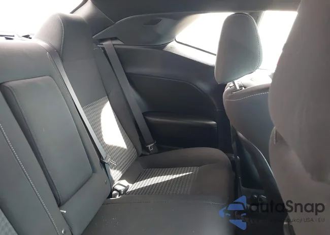 2C3CDZKG3KH752780: 44524060