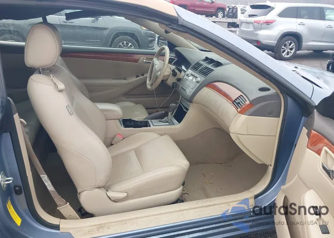 4T1FA38P58U136764: 44524137