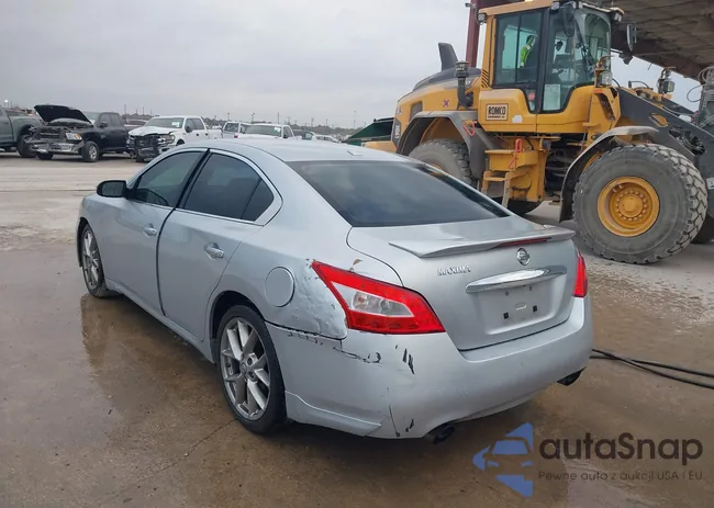 1N4AA5AP3AC856845: 44524171