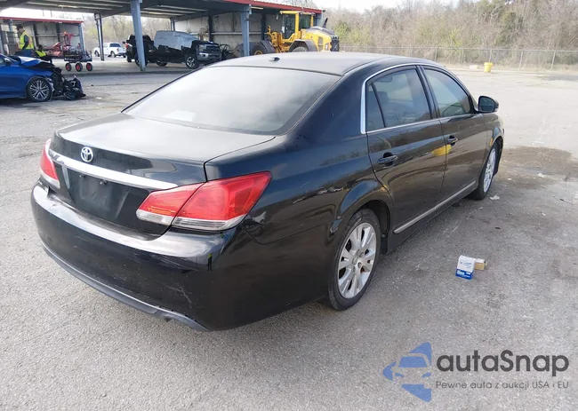 4T1BK3DBXBU431484: 44524188