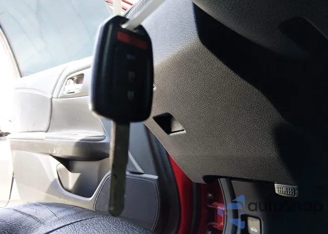 1HGCR2F18HA223683: 44523310