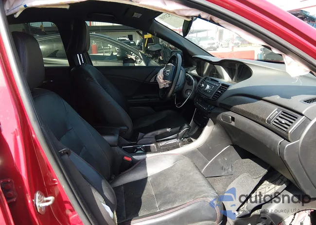 1HGCR2F18HA223683: 44523310