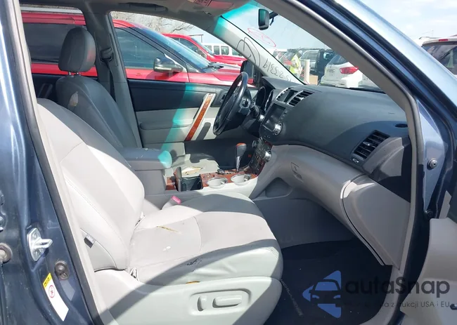 JTEDC3EH4B2001857: 44523319