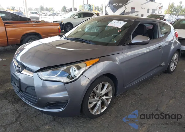 KMHTC6AD9GU262042: 44523326