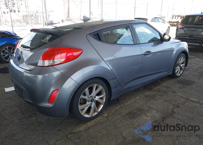 KMHTC6AD9GU262042: 44523326