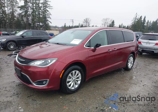 2C4RC1FG3JR157408: 44523379