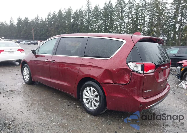 2C4RC1FG3JR157408: 44523379