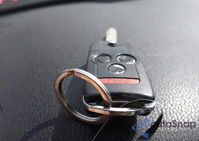 JH4CU2F61CC007050: 44523392