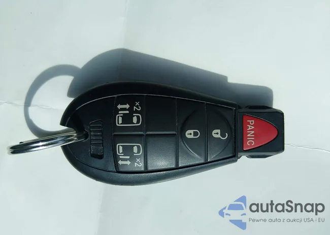 2V4RW3DG6BR766571: 44523541