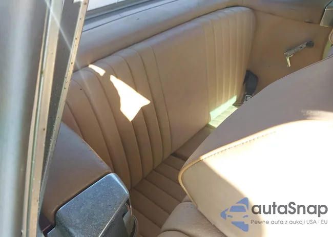 WDBBA45C9FA018546: 44523543