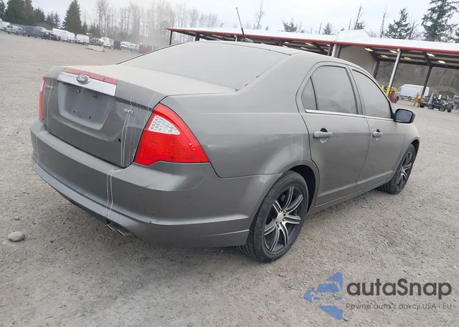 3FAHP0JA9CR138216: 44523571