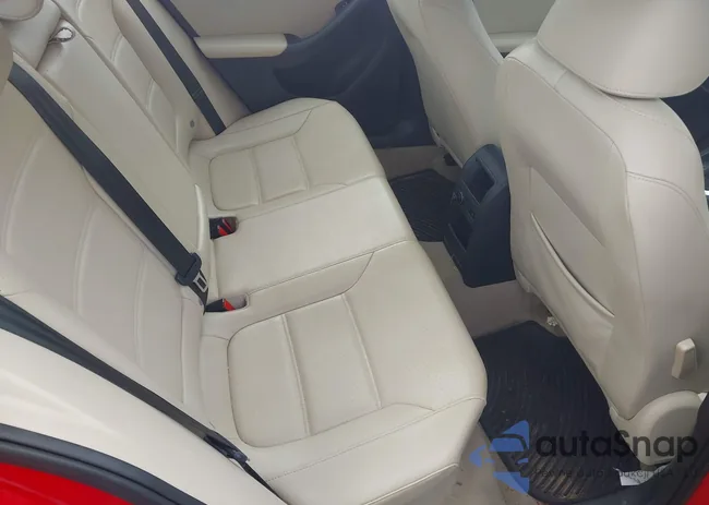 3VWD17AJ0EM385981: 44523620