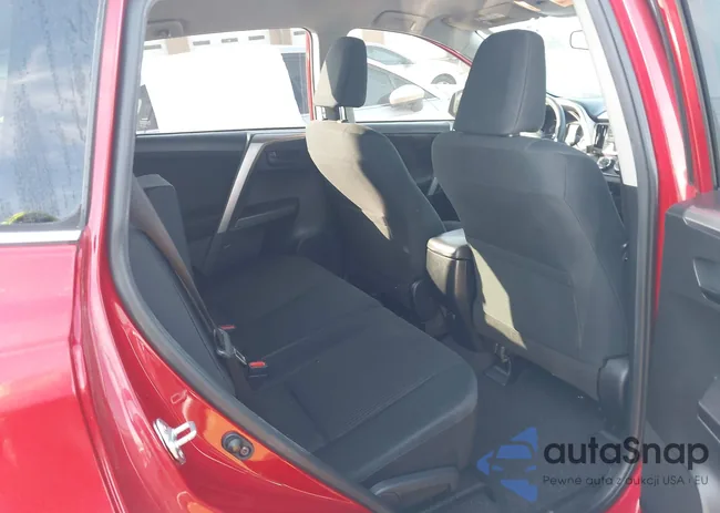 JTMZFREV0HJ121163: 44524656