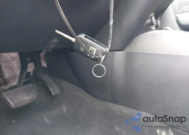 KNDJT2A69C7425190: 44524683