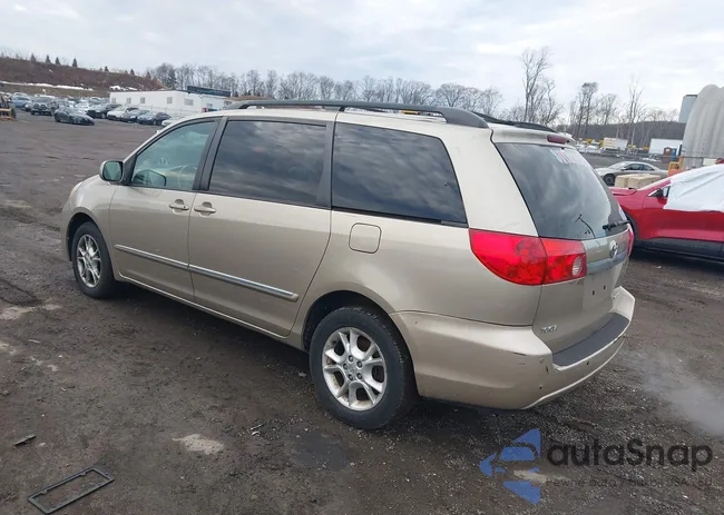 5TDBA22C76S076569: 44524756