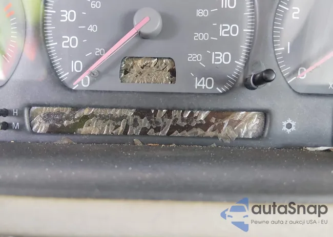 YV1NC56D4YJ008557: 44524909