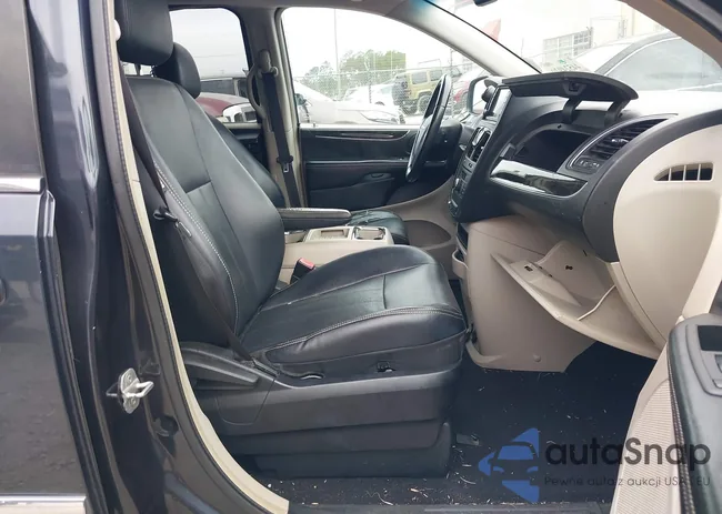 2C4RC1BG6DR705461: 44524929