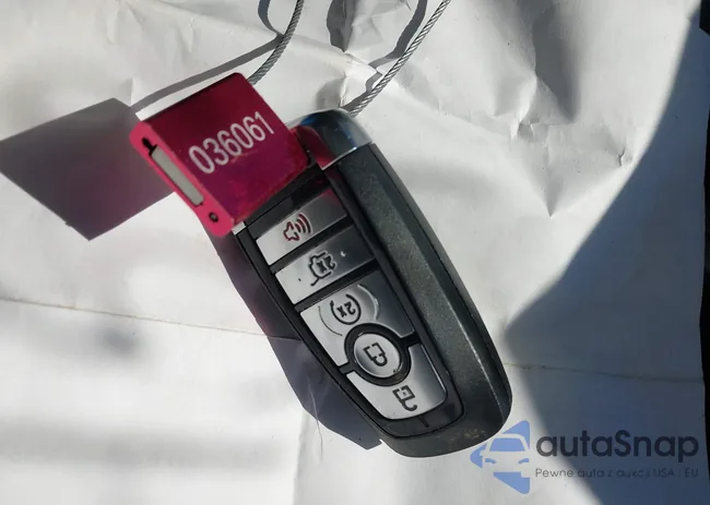 1FMJU1J86SEA44170: 44524996