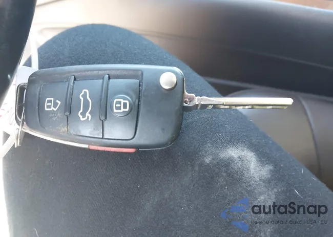 WA1LGAFEXFD026375: 44525070