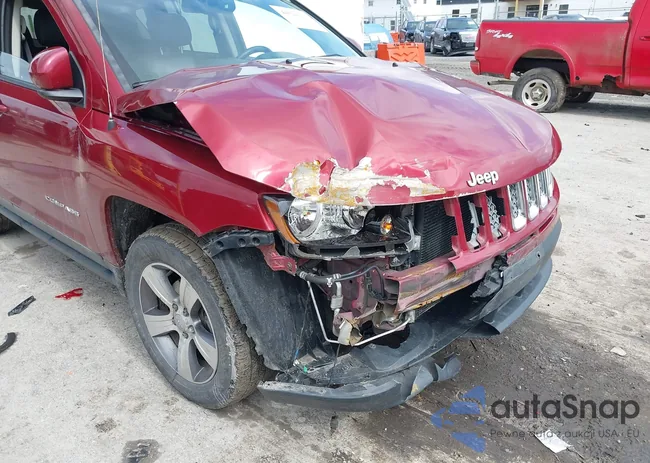 1C4NJDEB1GD785636: 44524210