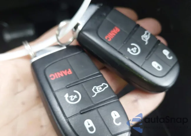 1C4RJFBG6HC689666: 44524332