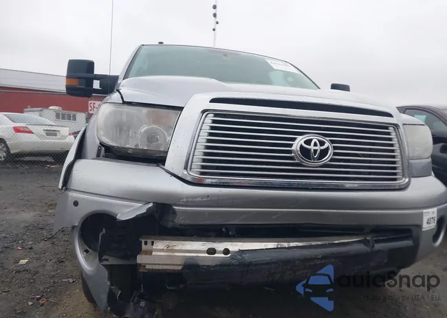 5TFBW5F10BX210368: 44524480