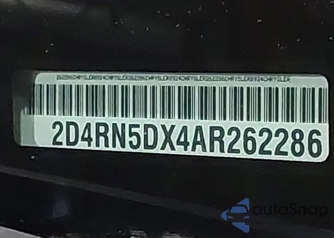 2D4RN5DX4AR262286: 44524559