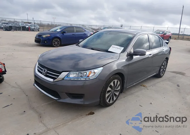 1HGCR6F7XEA000598: 44525616