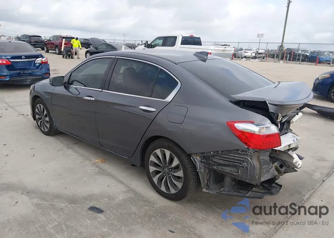 1HGCR6F7XEA000598: 44525616