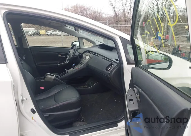 JTDKN3DU6D5586849: 44525673