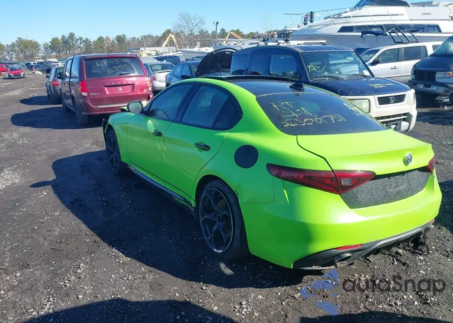 ZARFAEEN4J7579355: 44525920