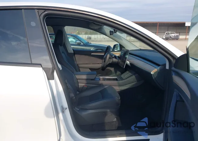 7SAYGDEE5RA273511: 44525933