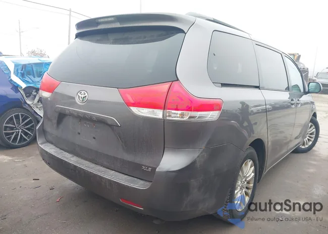 5TDYK3DC9CS261857: 44525997