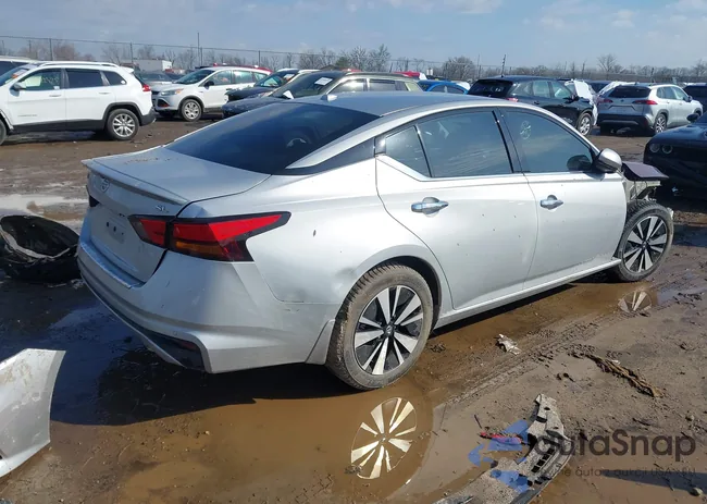 1N4BL4EV6MN309045: 44526024