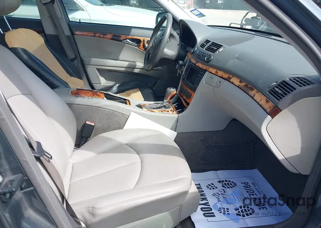 WDBUF56X77B129335: 44526106