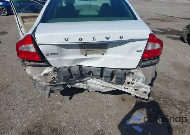 YV1AS982491103237: 44526126