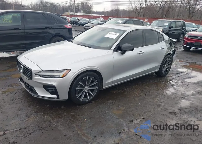 7JRL12TZ9NG162712: 44525250