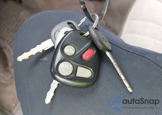 1GNDM19W21B130023: 44525298