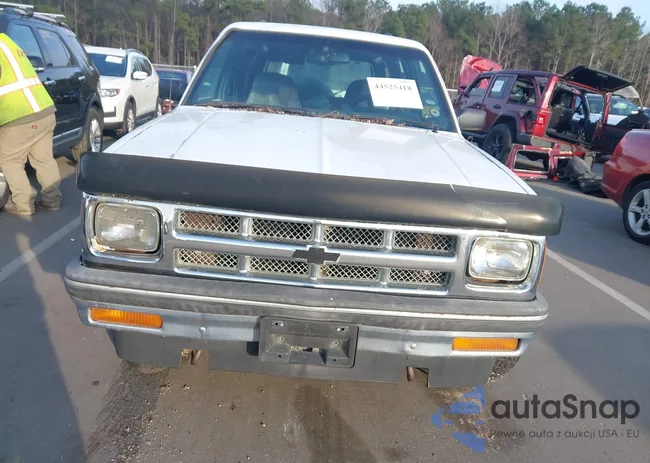 1GNDT13W3R2130037: 44525418