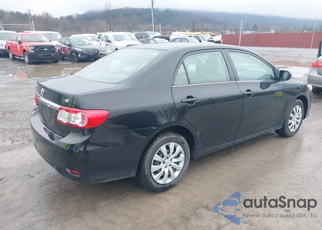 2T1BU4EEXDC938303: 44525595