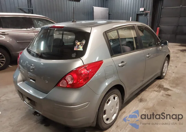 3N1BC13E17L424266: 44526759