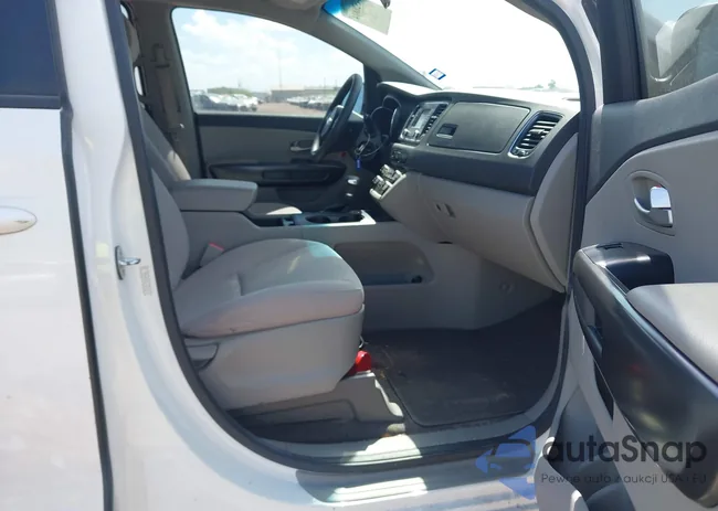 KNDMA5C12J6404237: 44526814