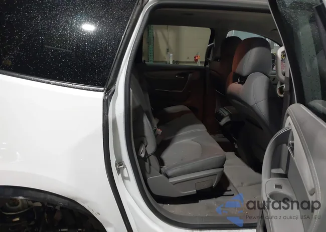 1GNKVFED3HJ220268: 44526822